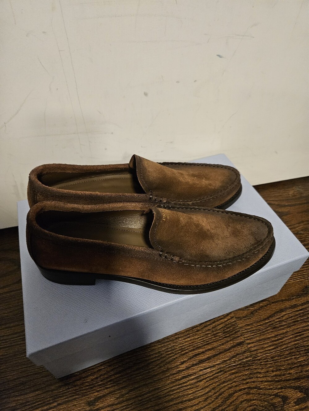 $1,435 Prada Logo Ombre Suede Loafers Brown EU 38.5 US 8.5 BNIB AUTHENTIC - Picture 4 of 9